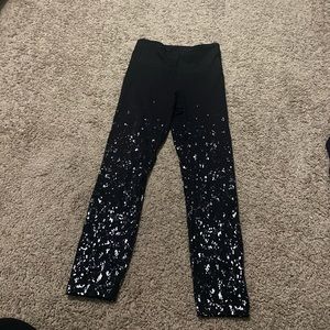 Lululemon leggings size 4 excellent condition